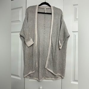 Women’s Aeropostale Half Sleeve Shawl